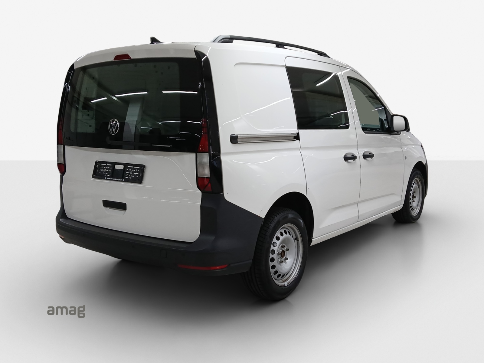 VW Caddy Cargo 2.0TDI 4Motion-image-4