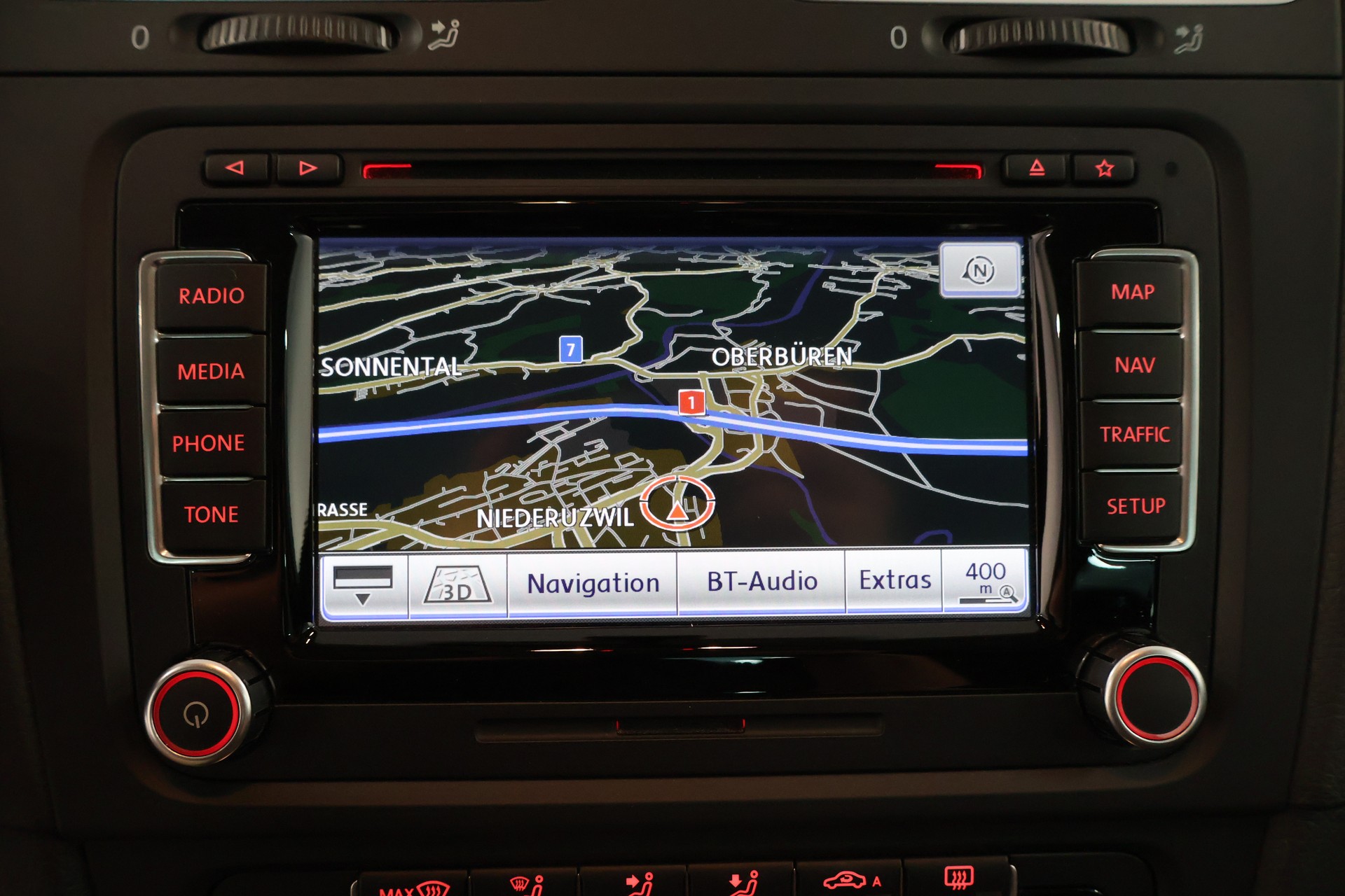 VW Golf 1.2 TSI BlueMotion Technology Team DSG-image-23