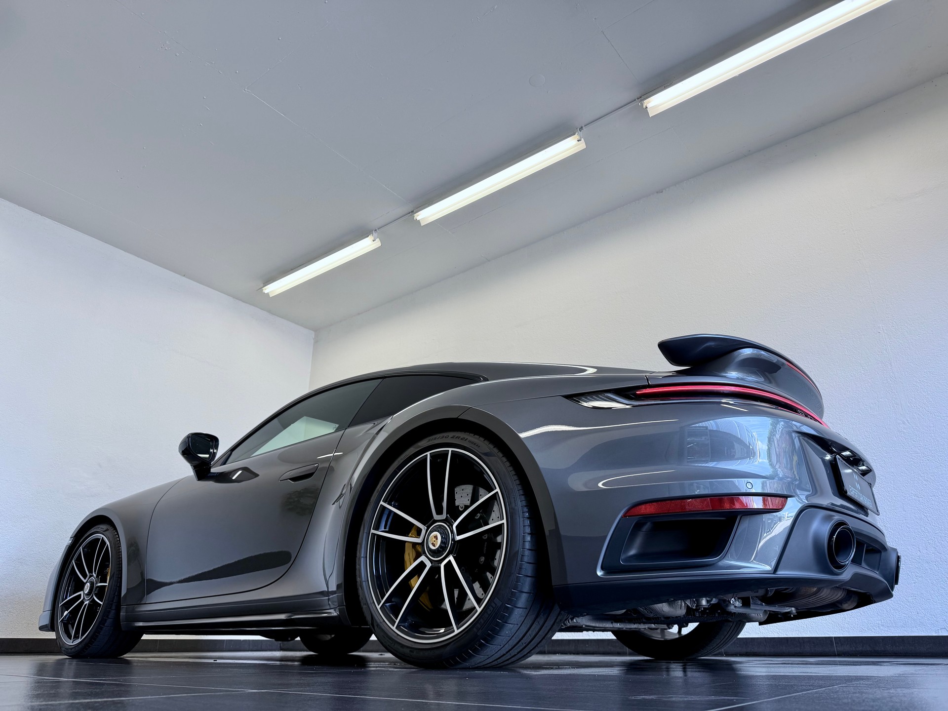 PORSCHE 911 Turbo S PDK *Porsche Approved Garantie bis 03.2029*-image-9