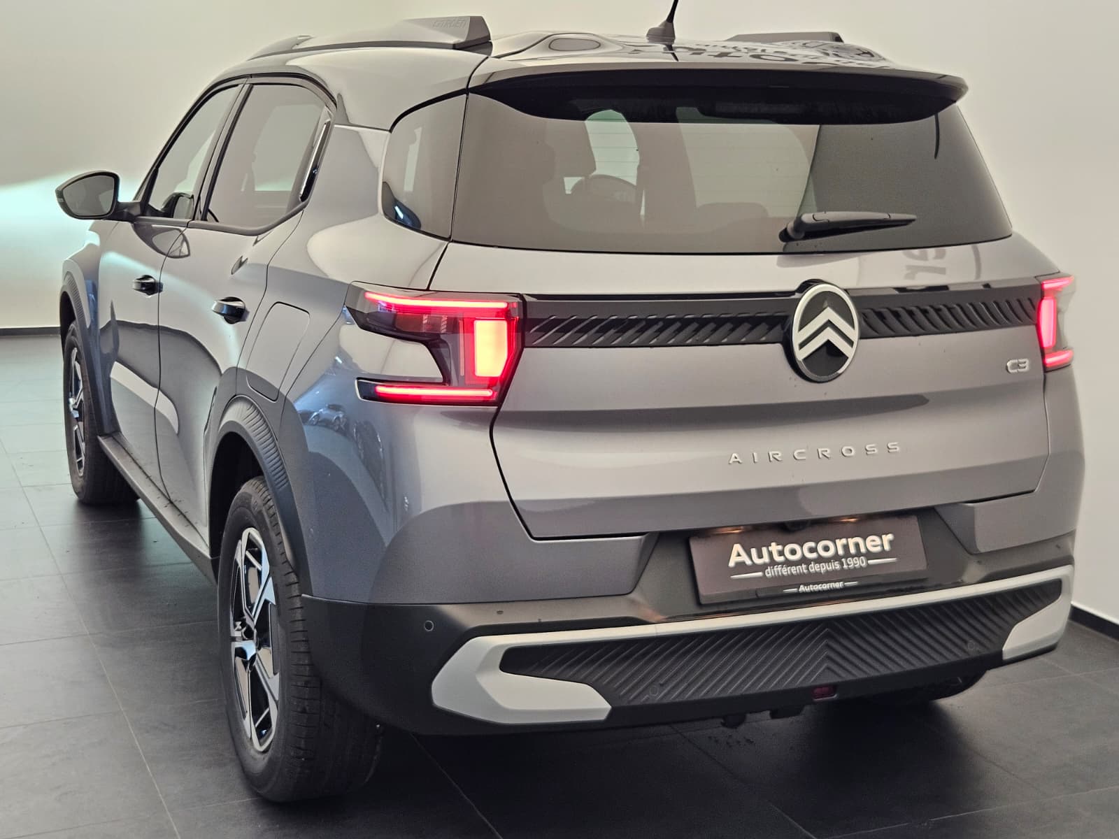 CITROEN C3 Aircross 1.2 MHEV Max-image-8