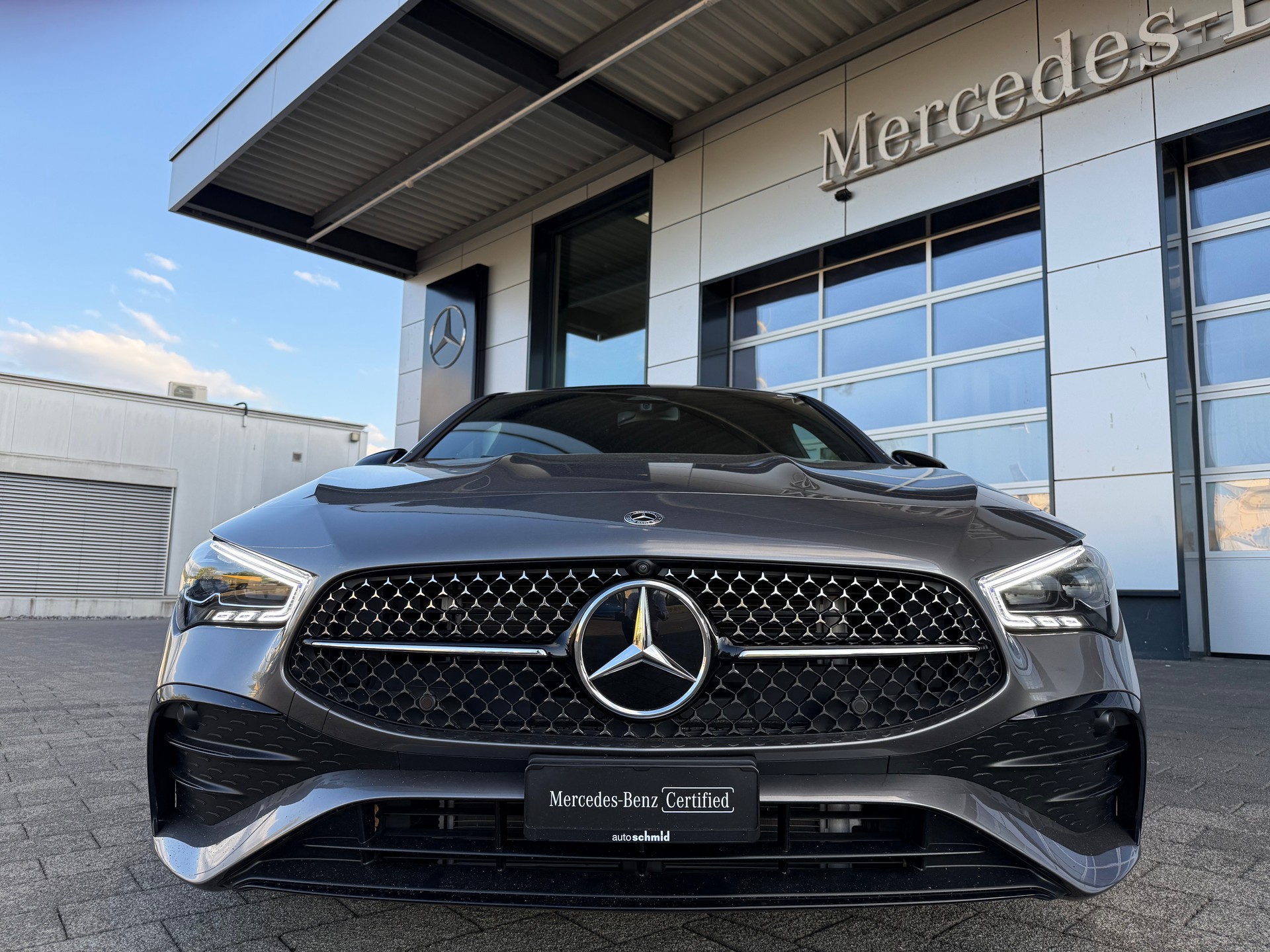 MERCEDES-BENZ CLA Shooting Brake 250 AMG Line 4Matic 8G-DCT-image-1