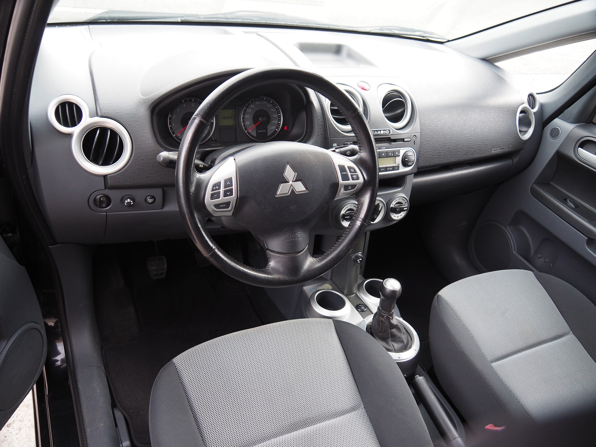 MITSUBISHI Colt 1.3 16V Diamond ClearTec-image-10