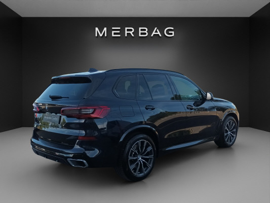 BMW X5 xDrive 40i-image-1