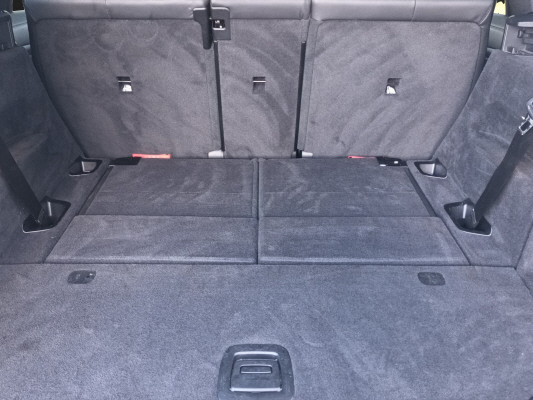 BMW X5 xDrive 40i-image-10