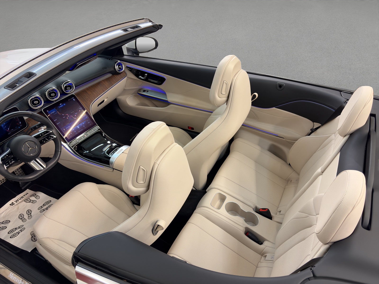 MERCEDES-BENZ CLE 200 - Cabrio - AMG / 360 Grad Kamera / DIGITAL Light / Cabrio Komfort-Paket-image-8