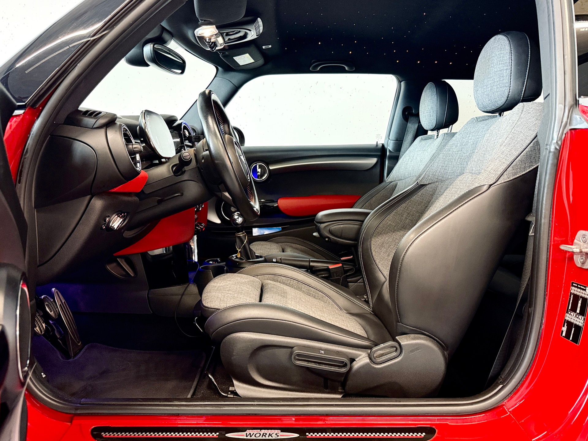 MINI COOPER S | HANDSCHALTUNG | OZ FELGEN | SPORTAUSPUFF | SPORTFAHRWERK | JÄHRLICHER SERVICE-image-7