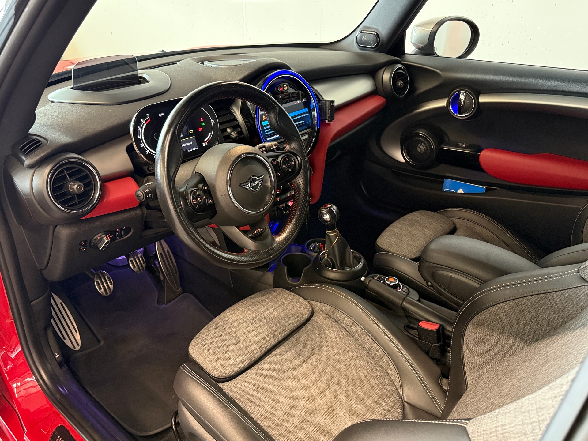 MINI COOPER S | HANDSCHALTUNG | OZ FELGEN | SPORTAUSPUFF | SPORTFAHRWERK | JÄHRLICHER SERVICE-image-8