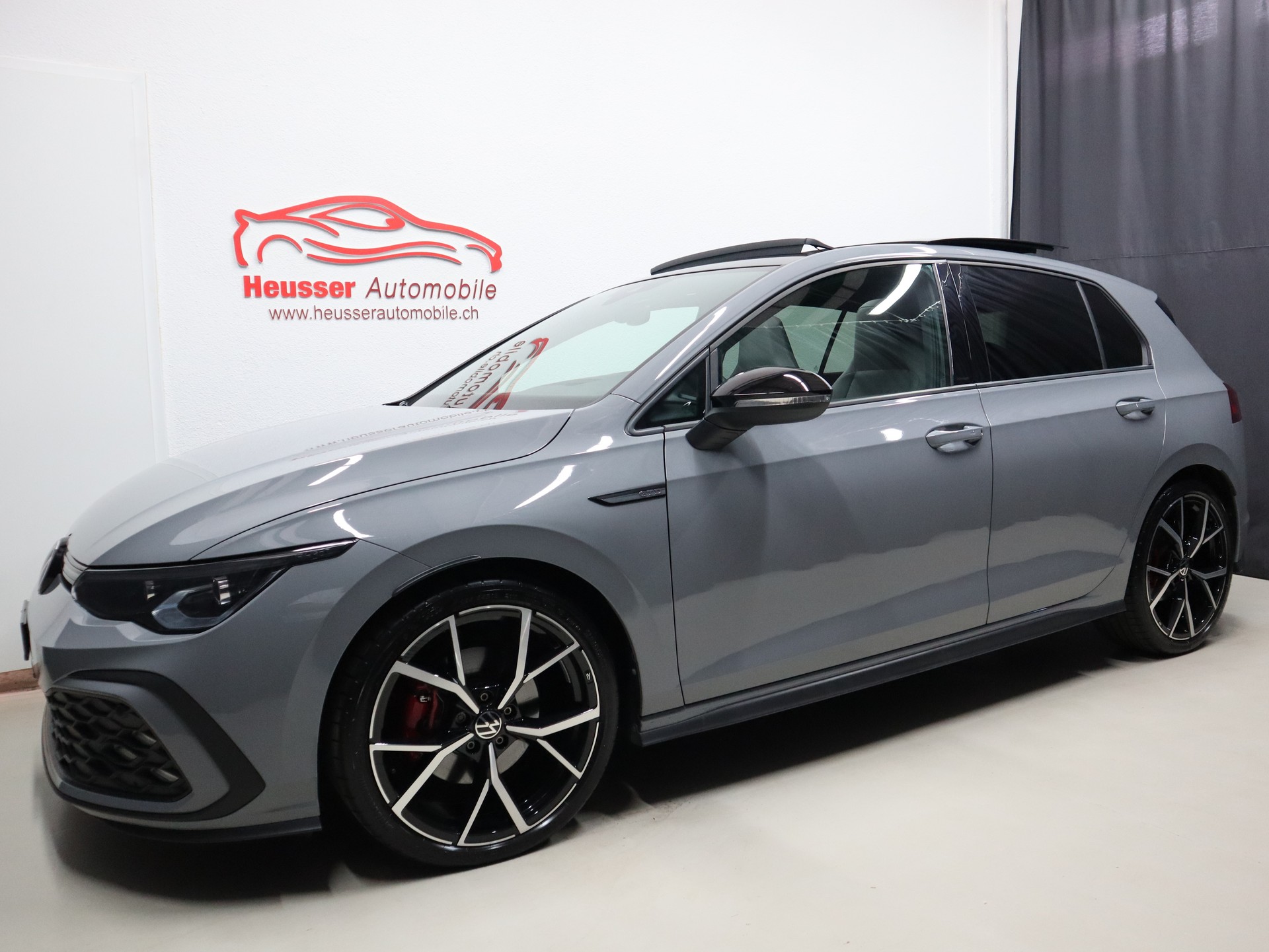 VW Golf 2.0 TDI GTD DSG - Panorama - Leder - Harman/Kardon - Head-Up - AHK - Kamera - 200 PS-image-1