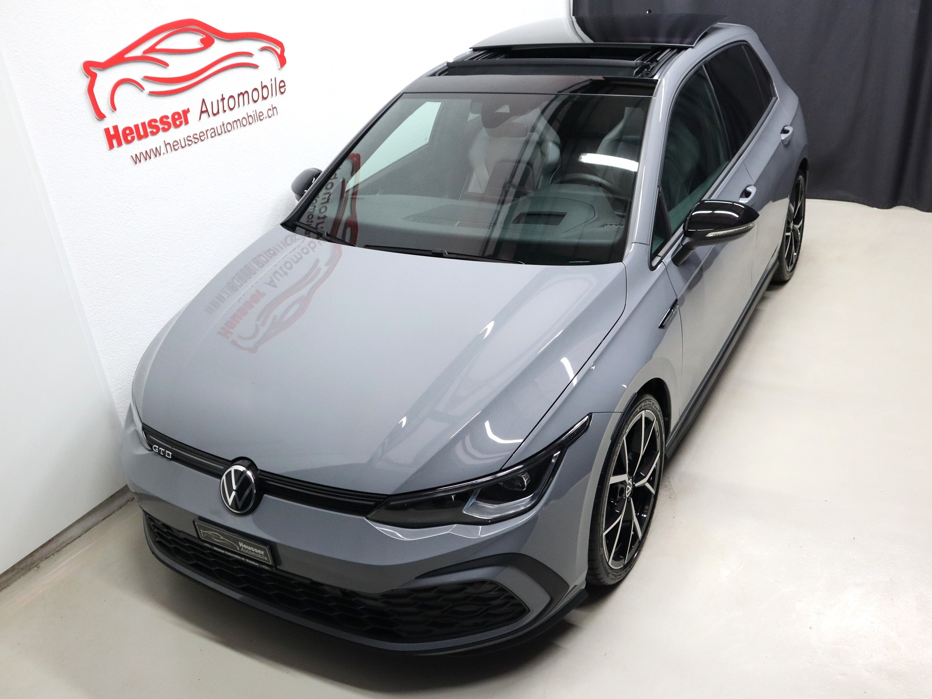 VW Golf 2.0 TDI GTD DSG - Panorama - Leder - Harman/Kardon - Head-Up - AHK - Kamera - 200 PS-image-2