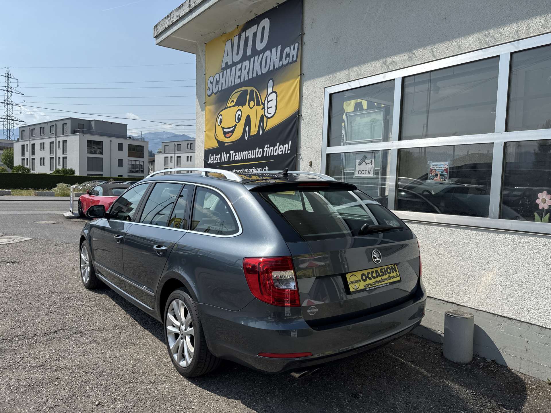 SKODA Superb Combi 2.0 TDi Elegance 4x4 DSG-Automat-image-2