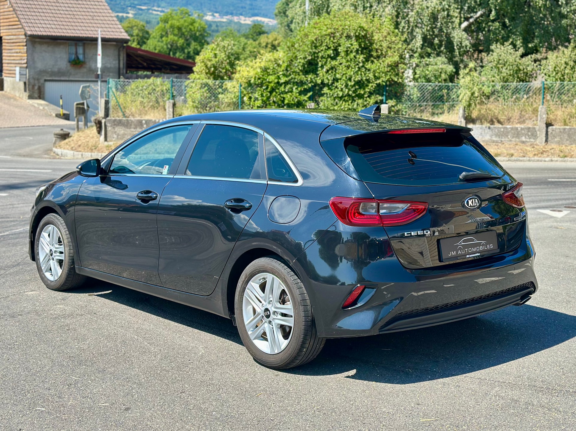 KIA Ceed 1.0 T-GDi Trend-image-3