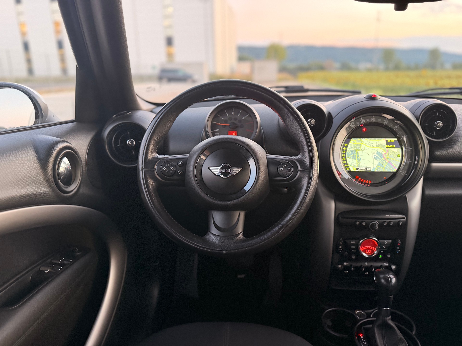 MINI Countryman Cooper ALL4 Steptronic-image-17