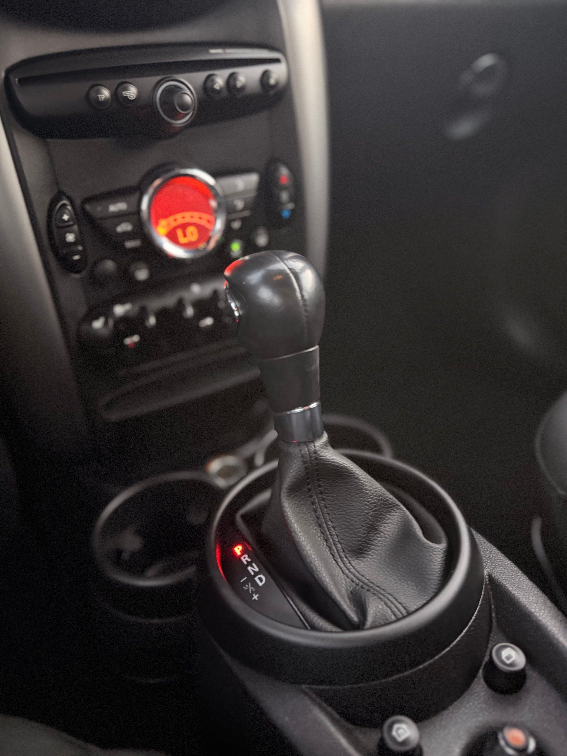 MINI Countryman Cooper ALL4 Steptronic-image-22