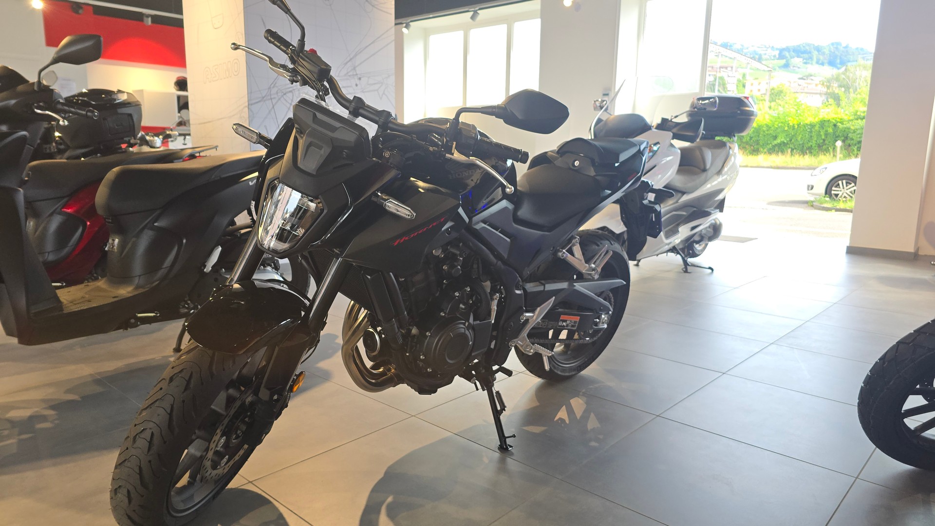 HONDA CB 500 Hornet E-Clutch
