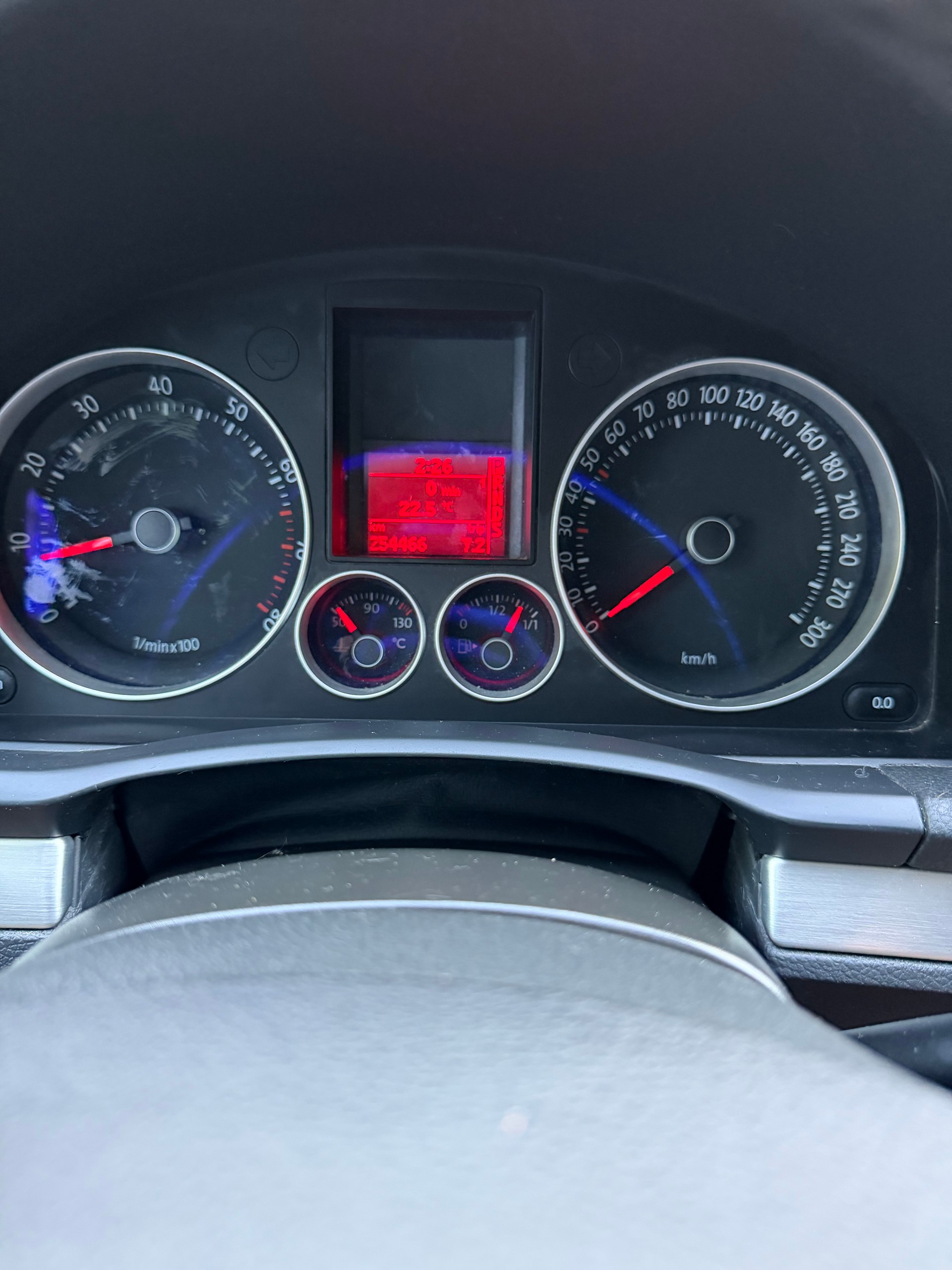 VW Golf 2.0 TFSI GTI-image-6