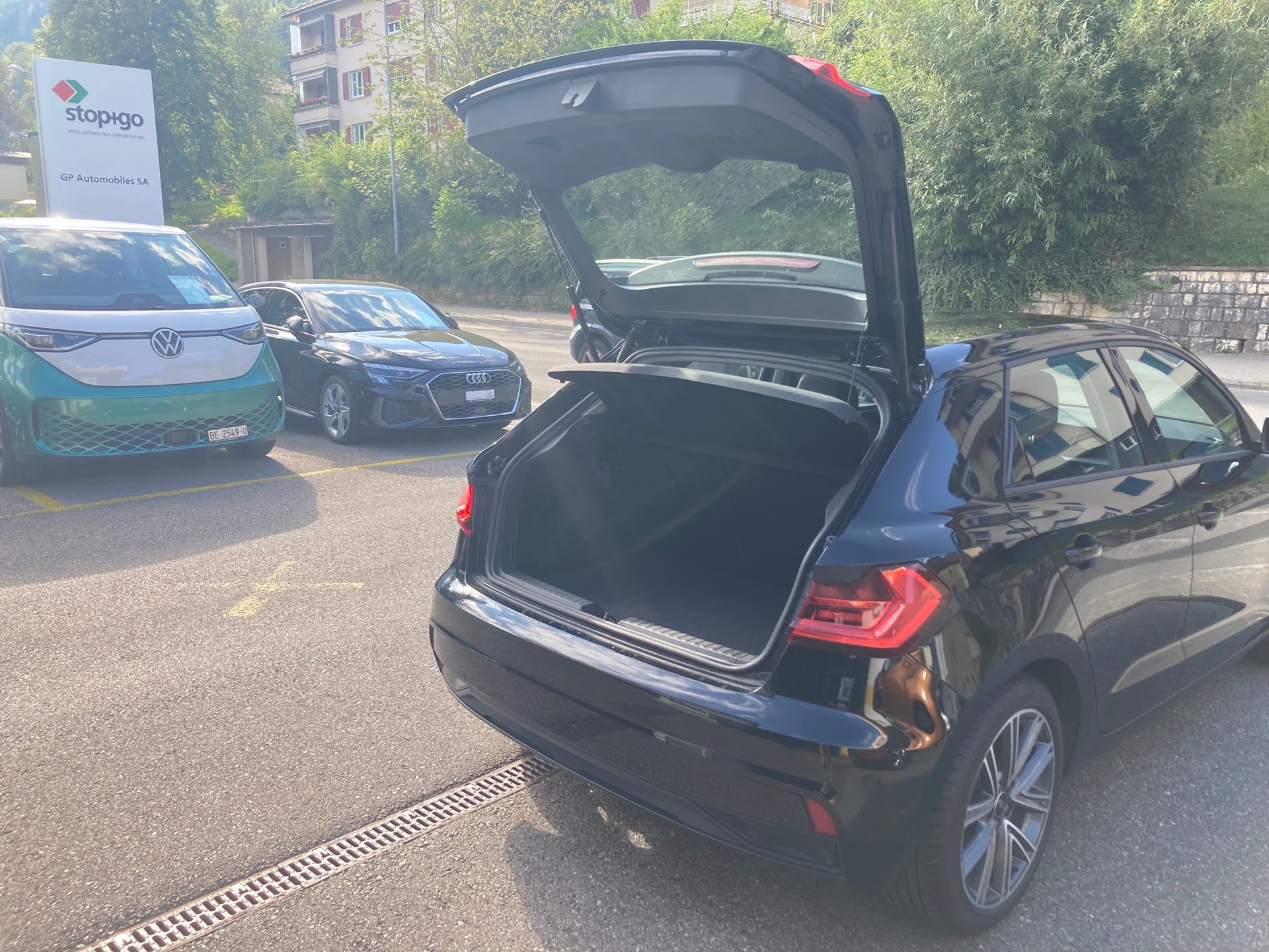 AUDI A1 30 TFSI Attraction-image-5
