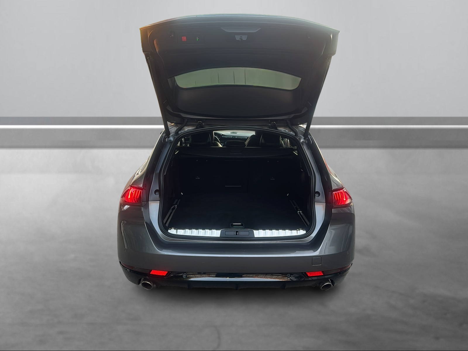 PEUGEOT 508 SW 1.6 Pure Tech GT EAT8-image-13