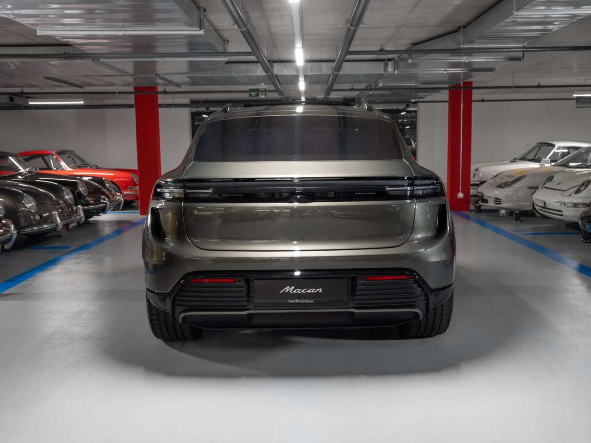 PORSCHE Macan Turbo-image-7