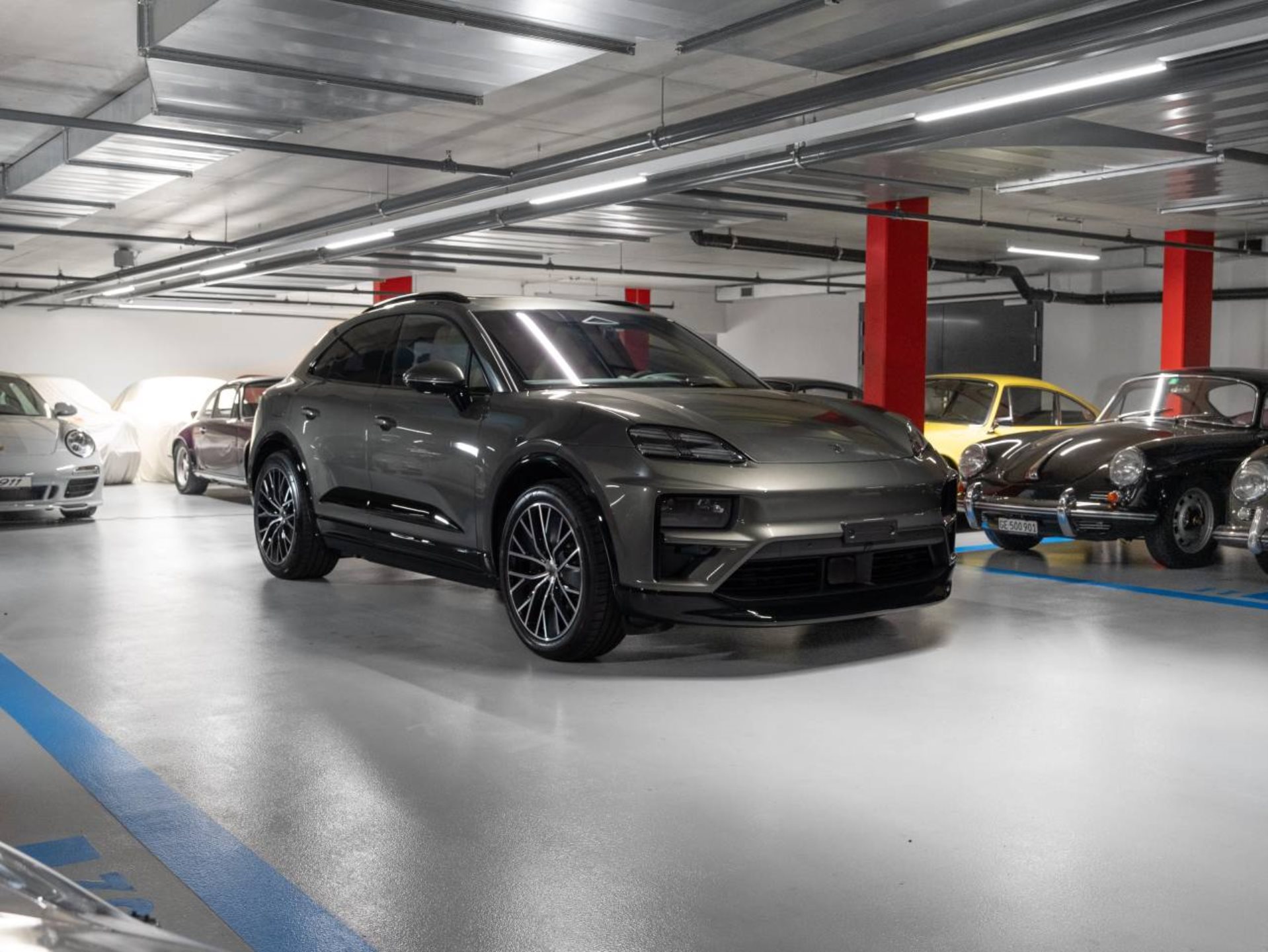 PORSCHE Macan Turbo-image-5