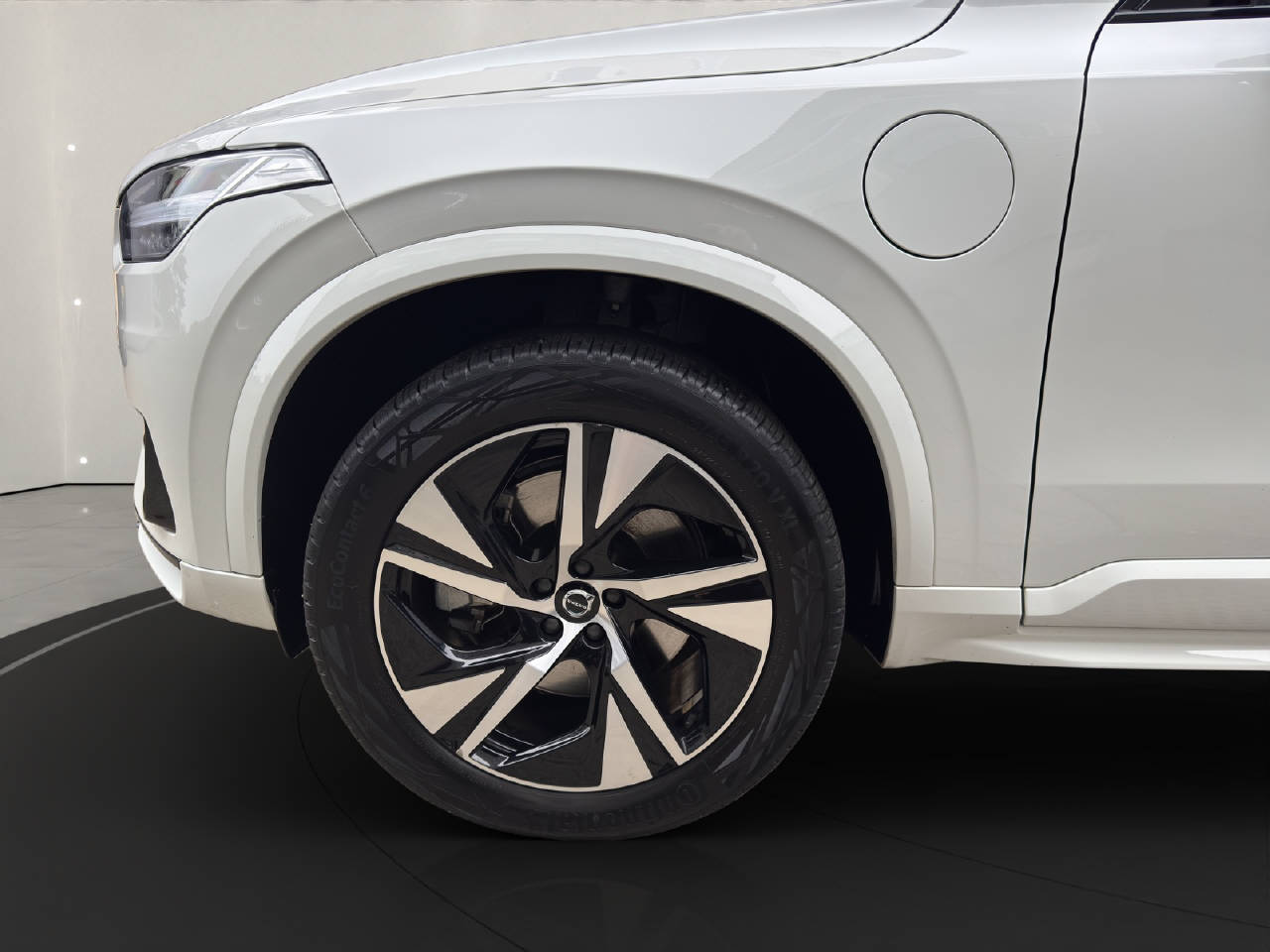 VOLVO XC90 2.0 T8 TE Inscription Expression 7P. eAWD-image-13