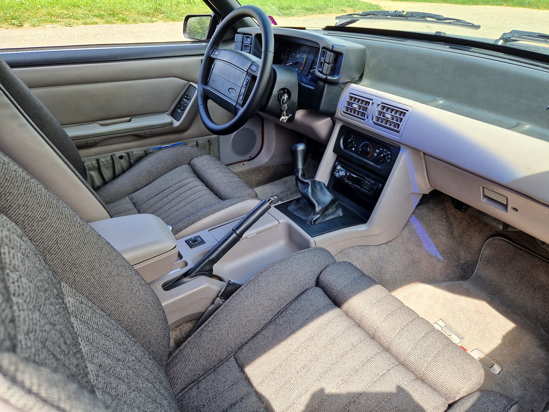 FORD Mustang LX 5.0-image-3