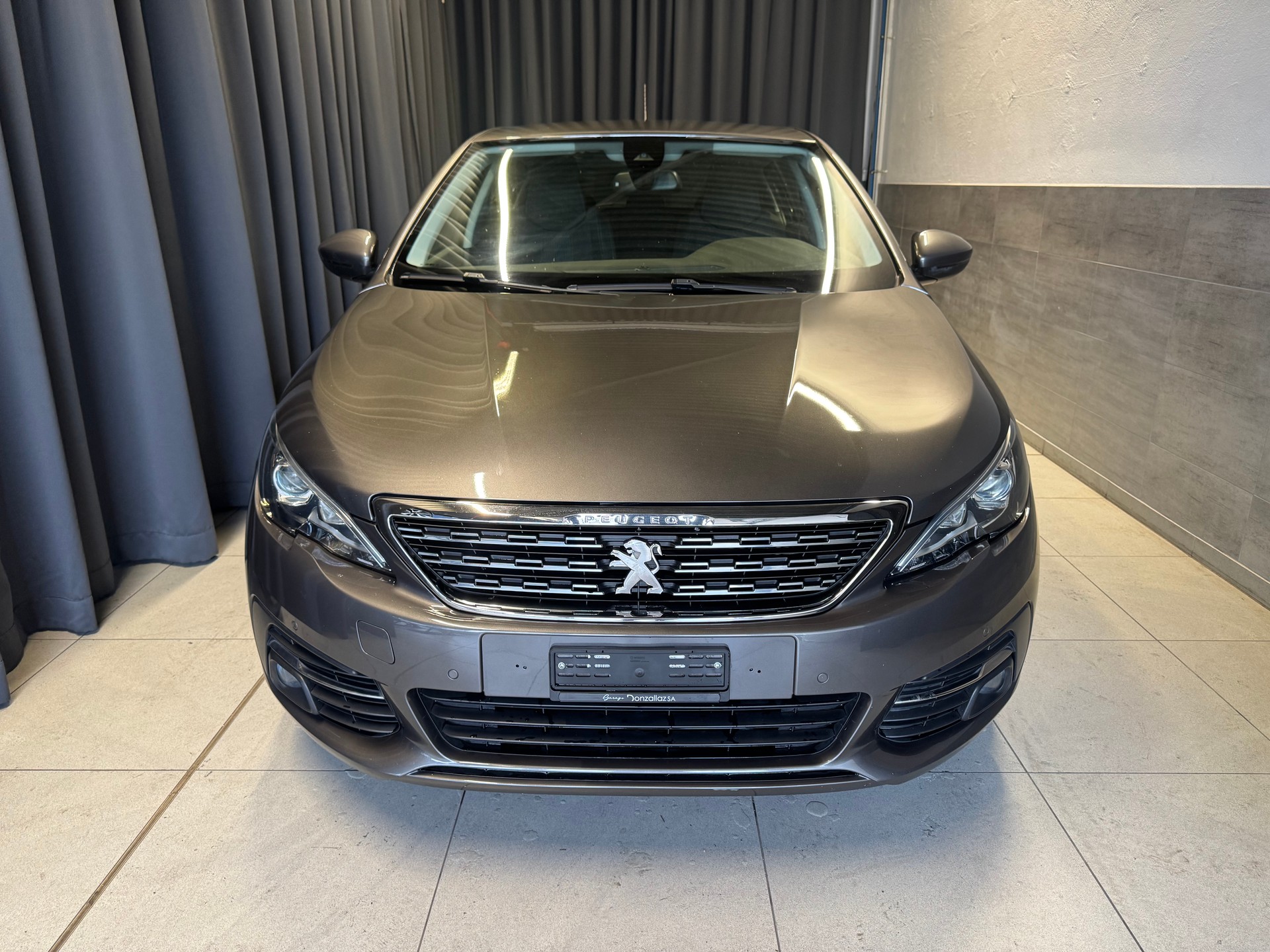 PEUGEOT 308 1.2 Pure Tech Allure EAT6(M)(48)-image-1