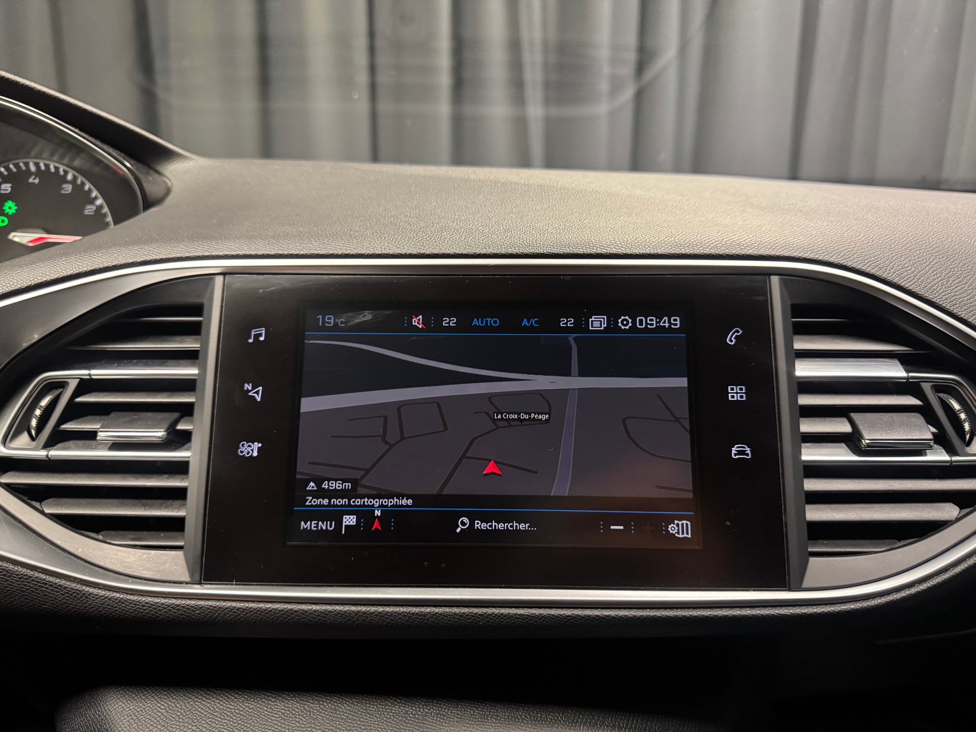 PEUGEOT 308 1.2 Pure Tech Allure EAT6(M)(48)-image-10