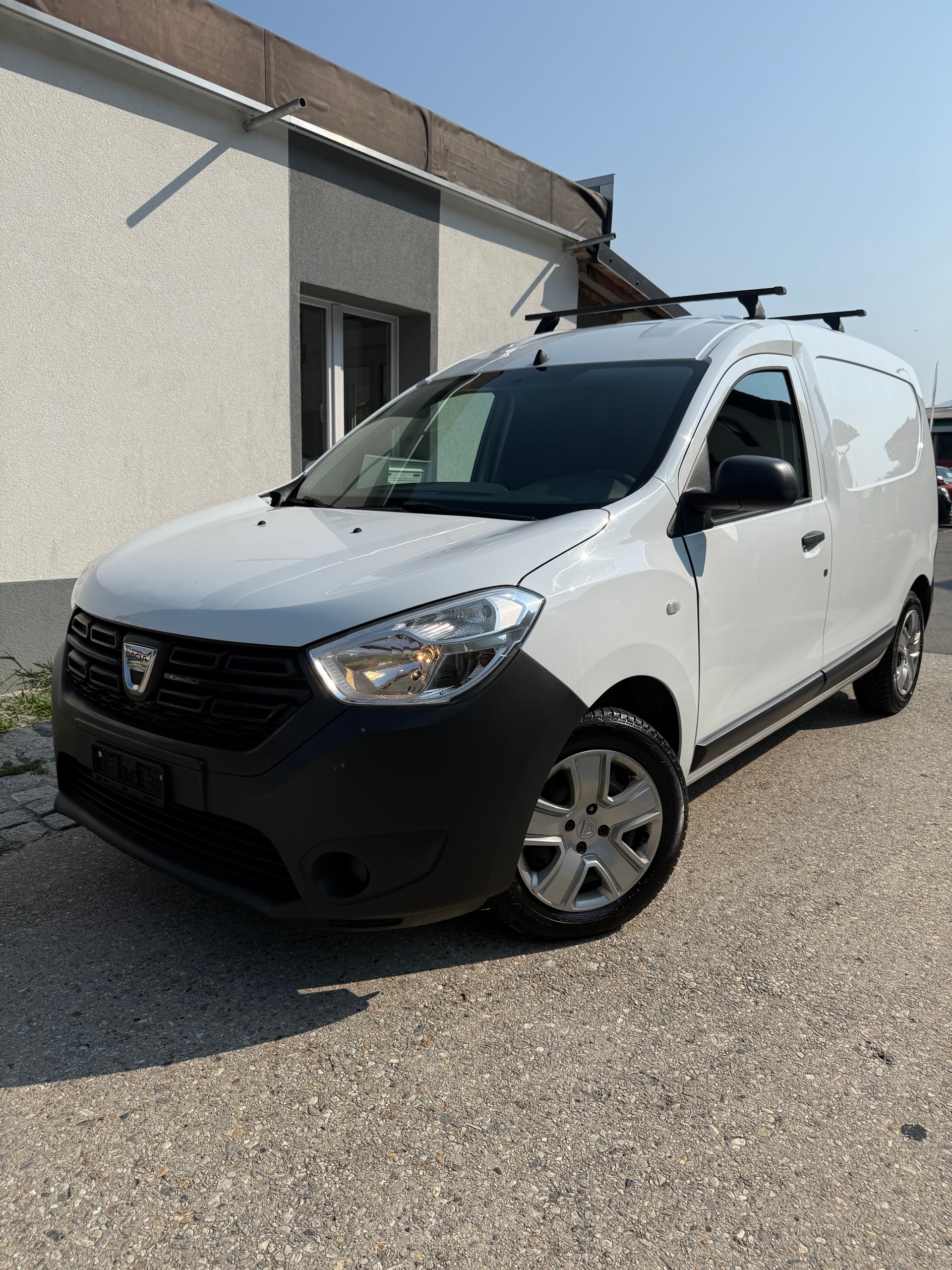 DACIA Dokker Van dCi 75 S&S Essential Verblecht-image-0