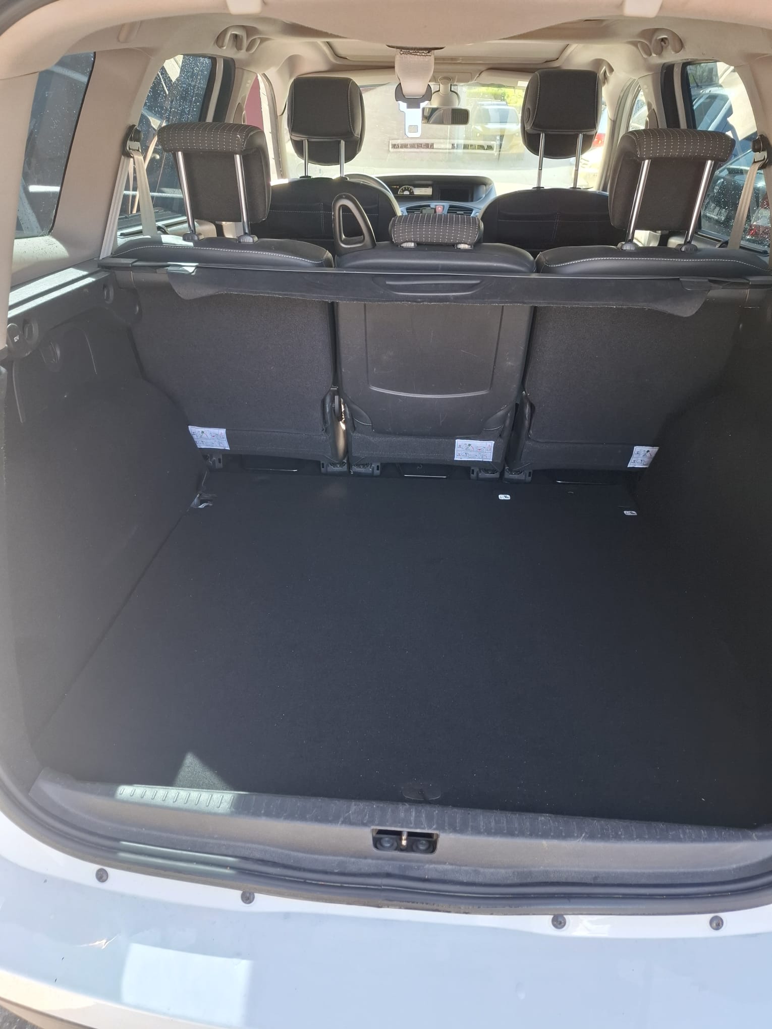 RENAULT Grand Scénic 1.5 dCi Expression EDC-image-11