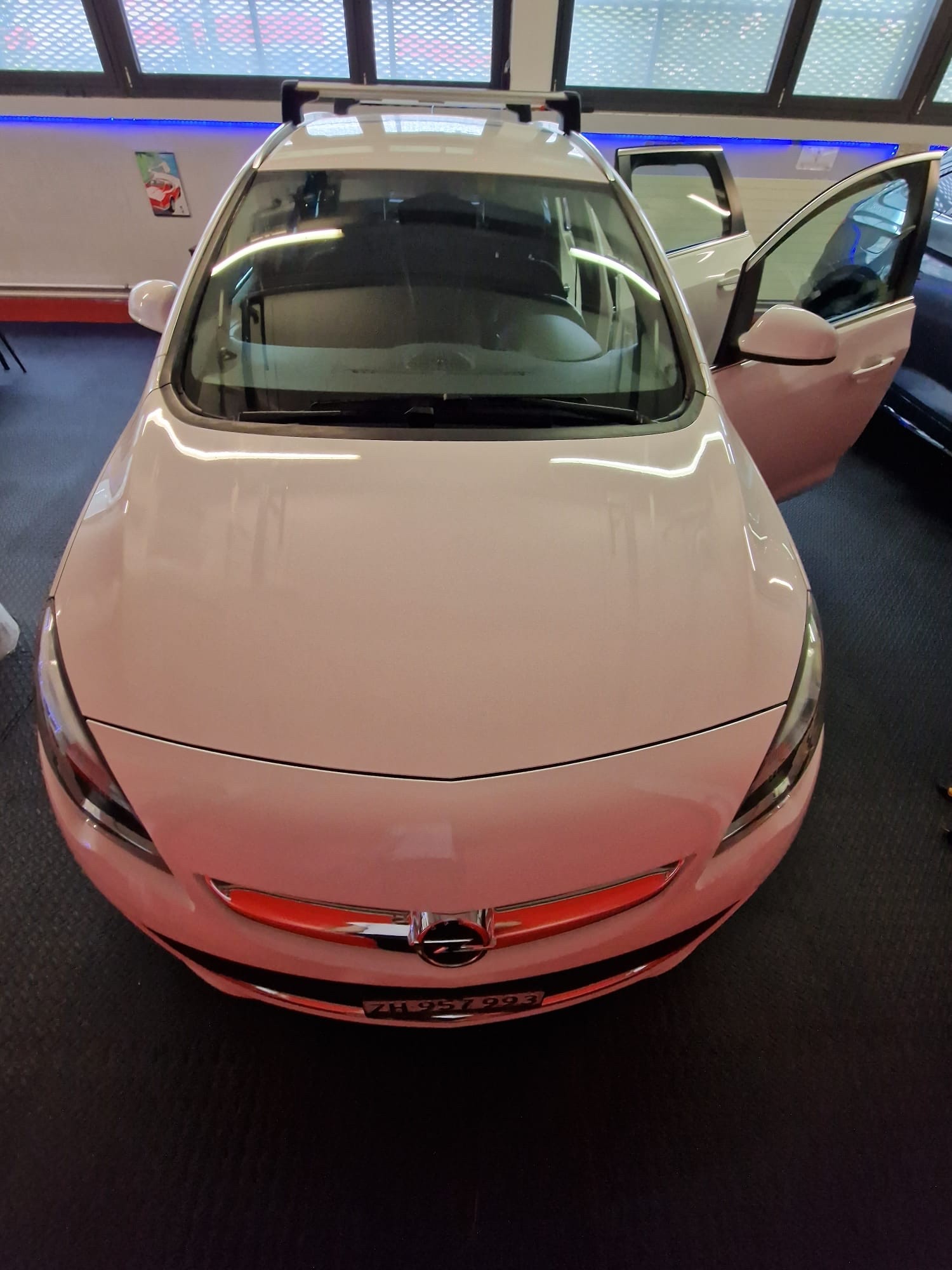 OPEL 1.4 T 140 eTEC Cosmo-image-1