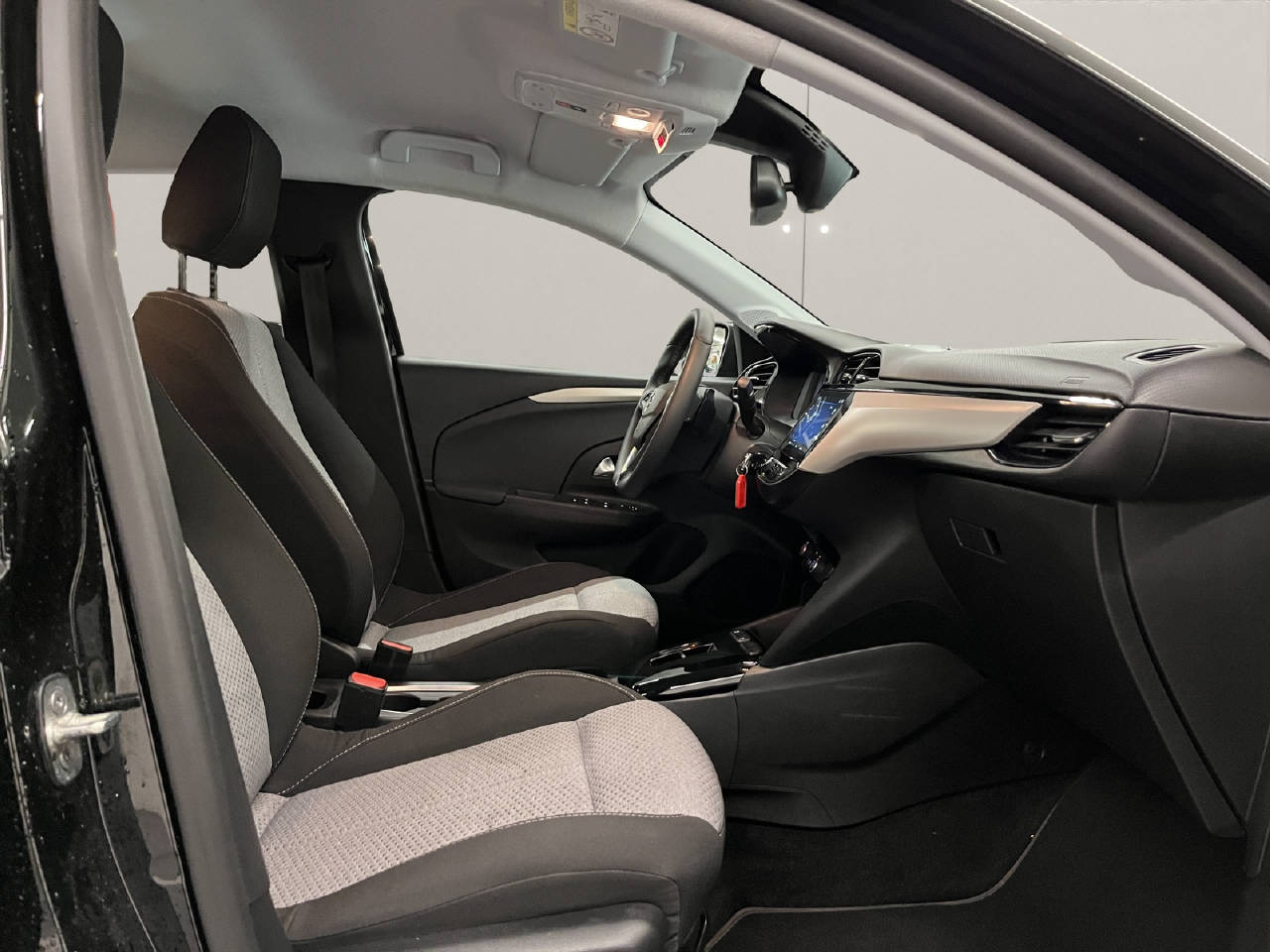 OPEL Corsa 1.2 T Edition-image-5