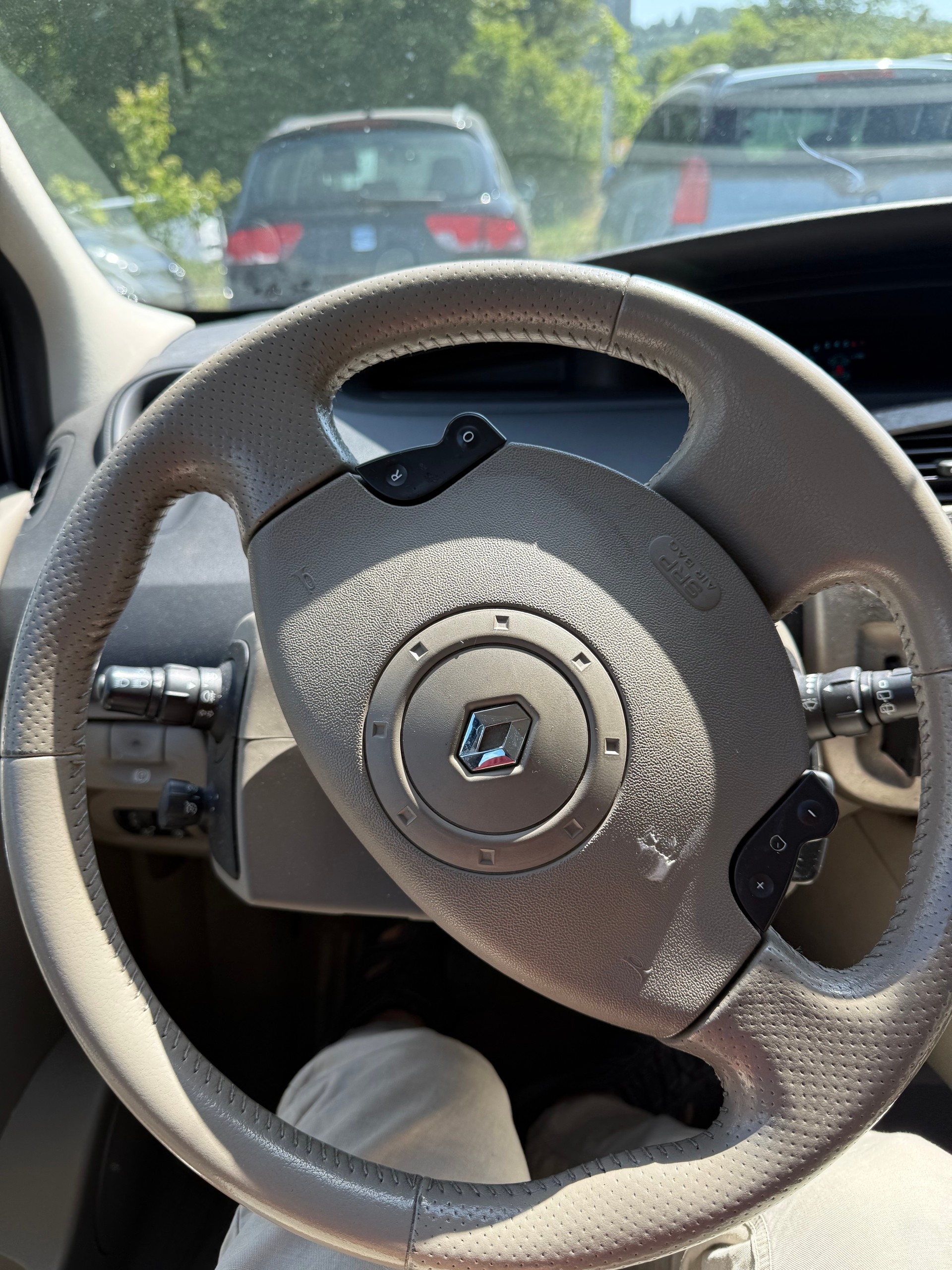 RENAULT Scénic 2.0 16V Privilège-image-12