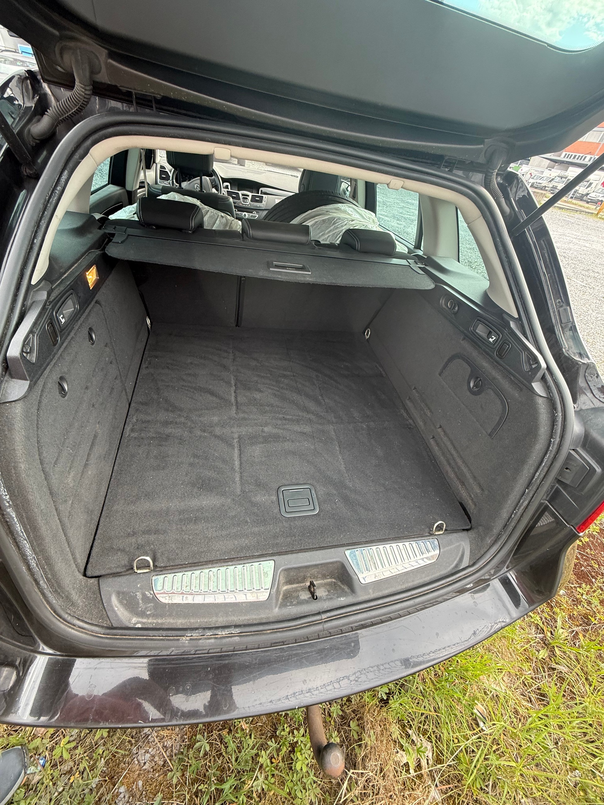 RENAULT Scénic 2.0 16V Privilège-image-6