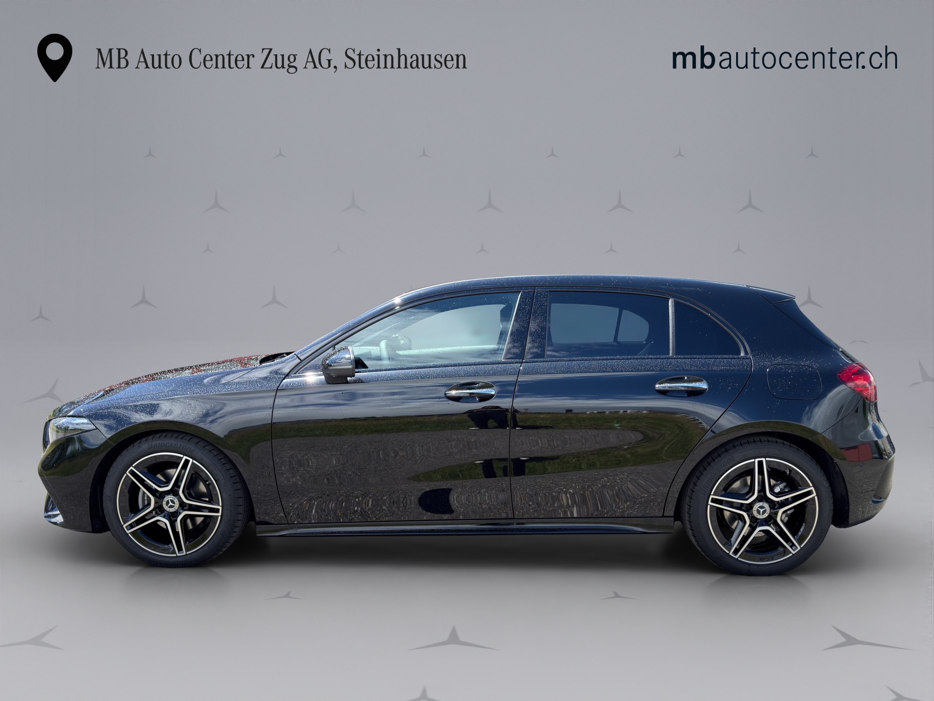 MERCEDES-BENZ A 200 Night Star AMG Line-image-1
