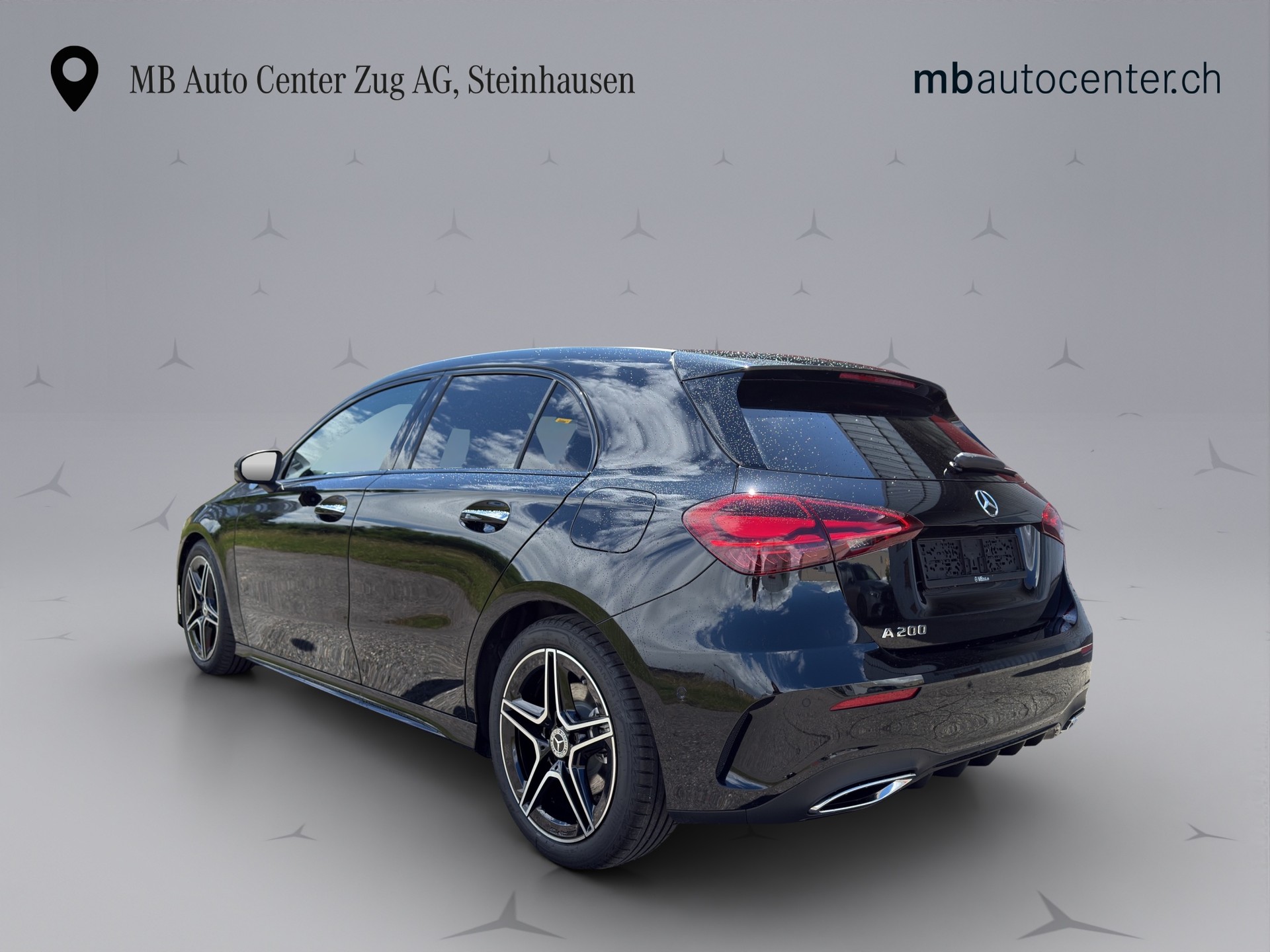 MERCEDES-BENZ A 200 Night Star AMG Line-image-2