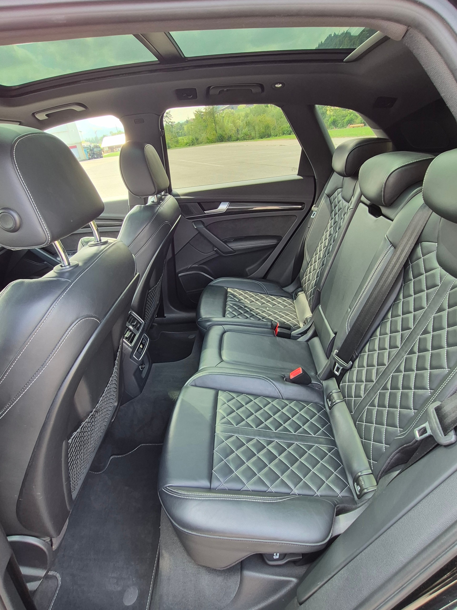 AUDI 3.0 V6 TFSI quattro T-Tronic-image-4