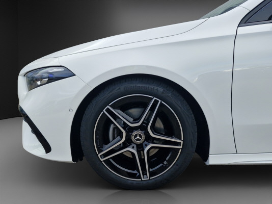 MERCEDES-BENZ A 200 Night Star 7G-DCT-image-5