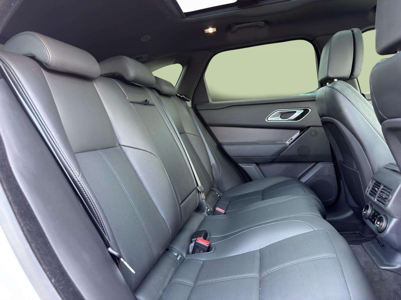 LAND ROVER Range Rover Velar 2.0 P400e Dynamic HSE-image-11