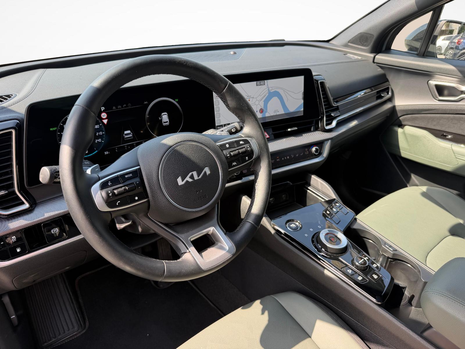 KIA Sportage 1.6 T-GDi PHEV Power Edition-image-2