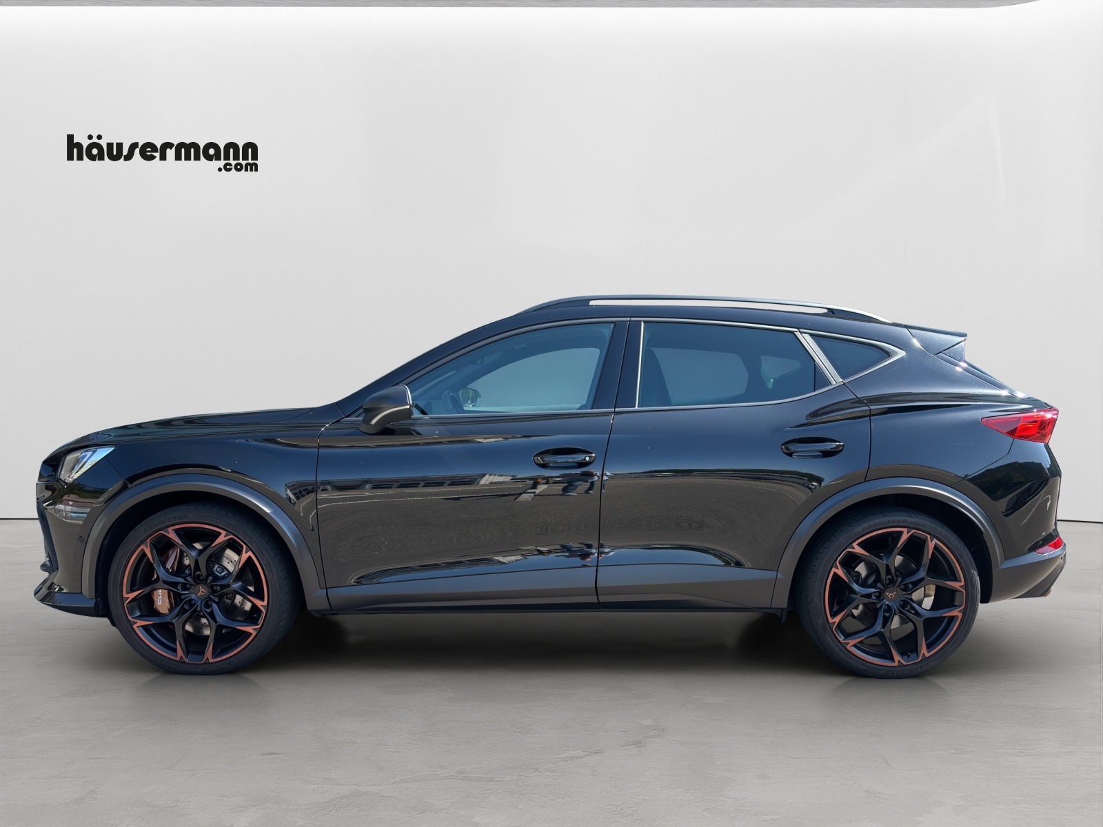CUPRA Formentor 2.5 TSI VZ5 4Drive DSG-image-1