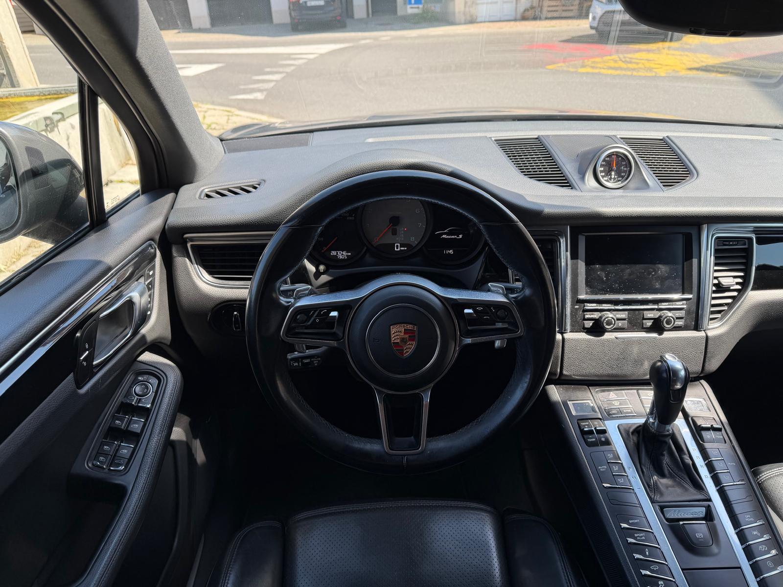 PORSCHE Macan S PDK-image-9