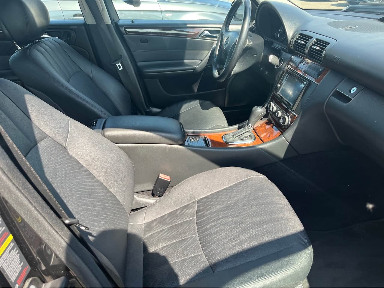 MERCEDES-BENZ C 280 Avantgarde Sport Edition 4Matic Automatic-image-9