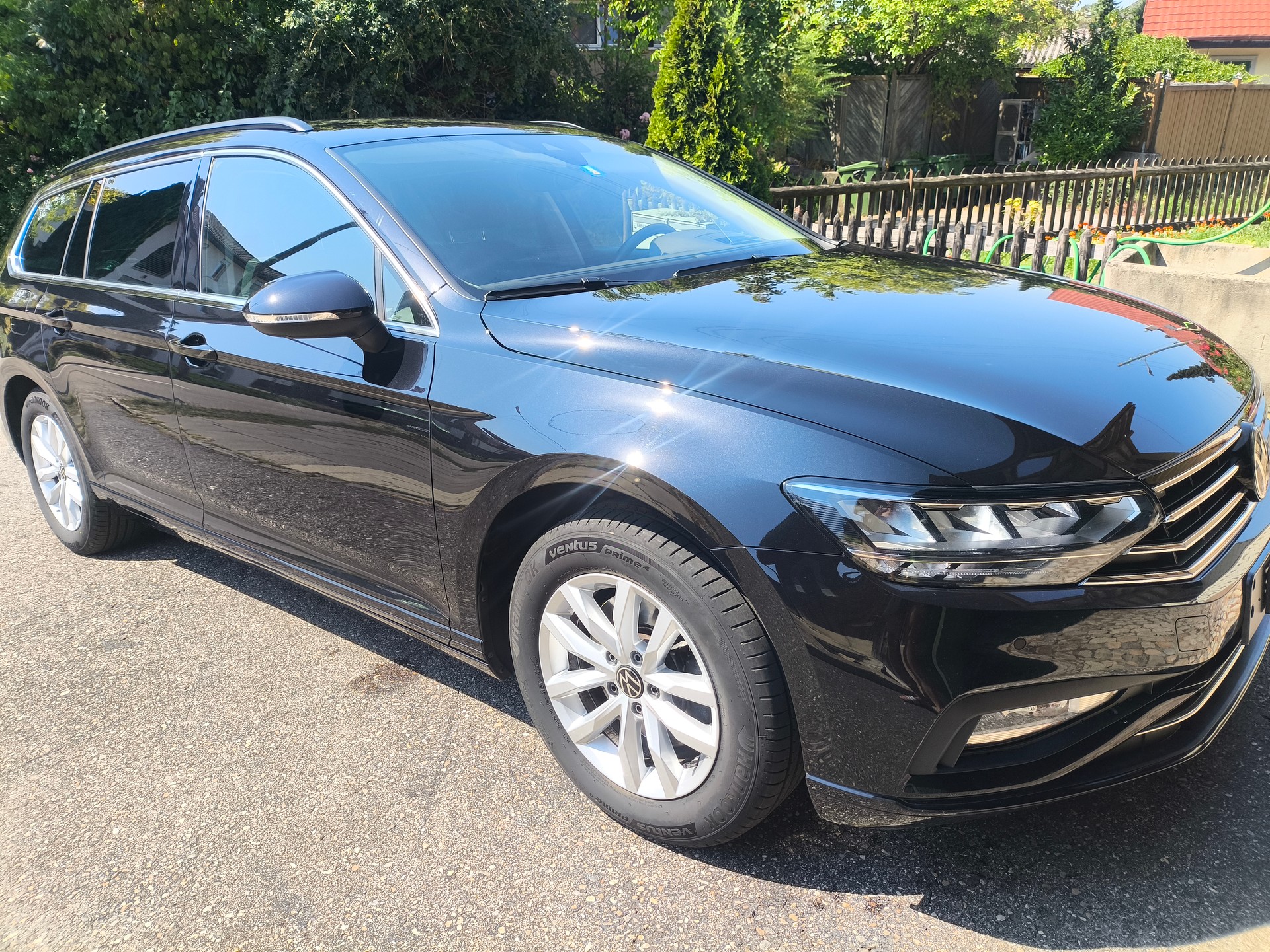 VW Passat 2.0 TDI BMT Elegance DSG-image-1