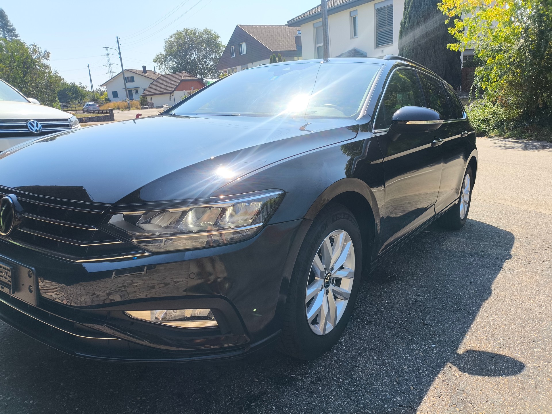 VW Passat 2.0 TDI BMT Elegance DSG-image-3