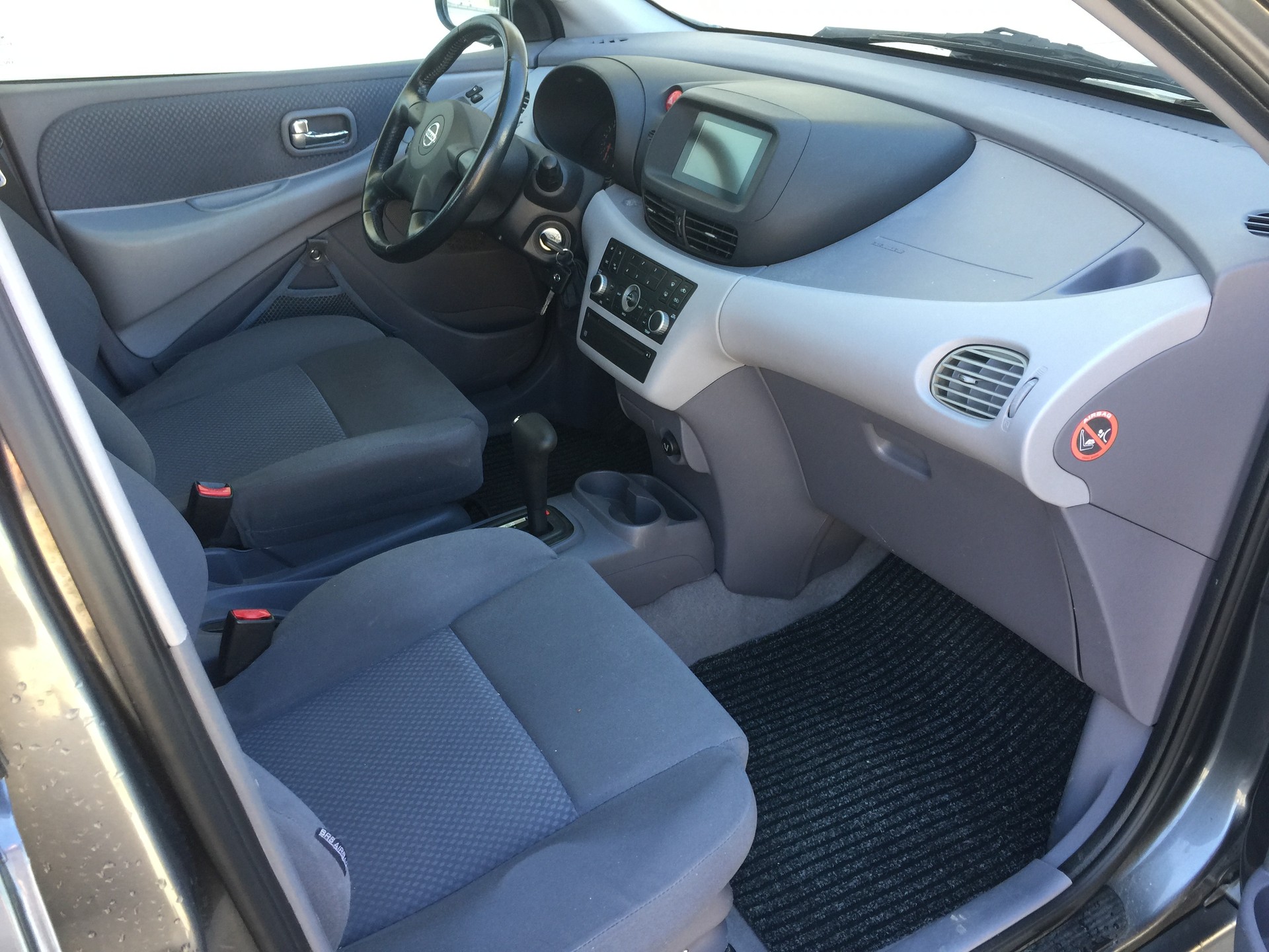 NISSAN Almera Tino 1.8 16V tekna-image-9