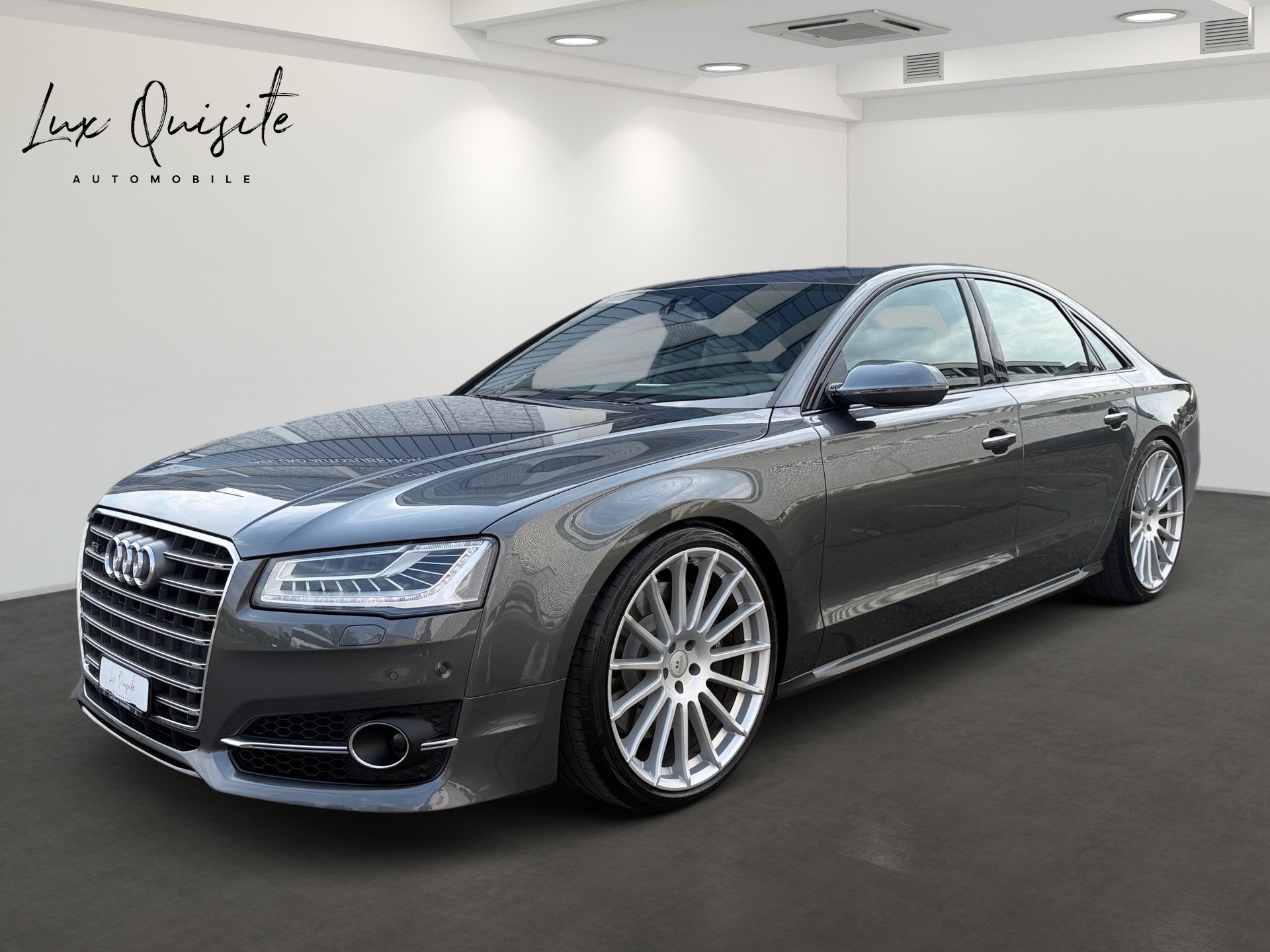 AUDI S8 4.0 TFSI V8 quattro tiptronic-image-0