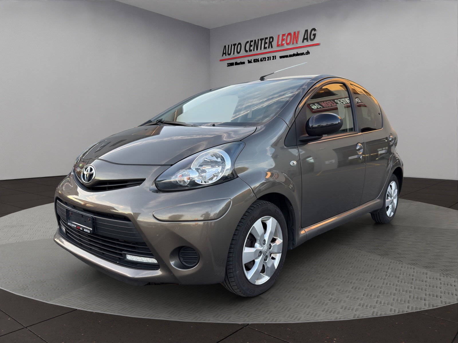 TOYOTA Aygo 1.0 VVT-i Luna-image-1
