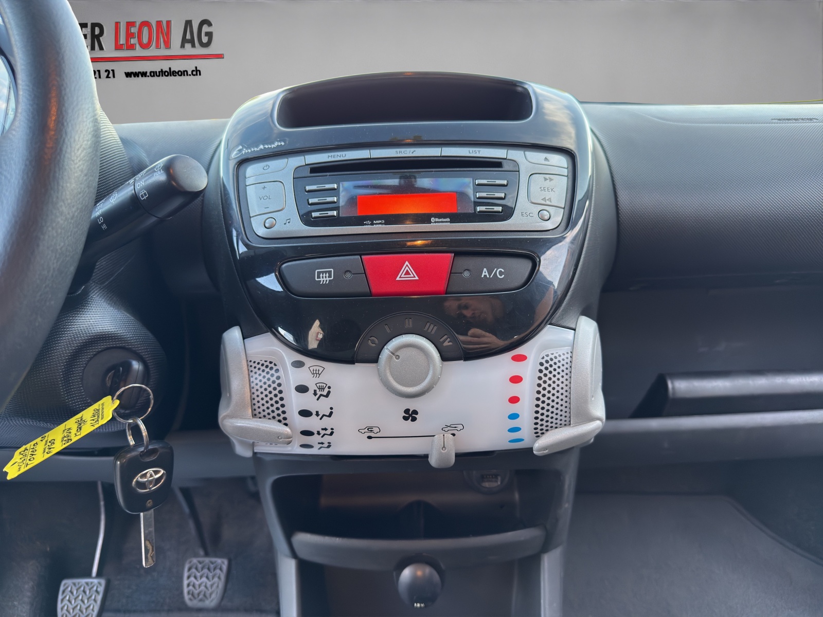 TOYOTA Aygo 1.0 VVT-i Luna-image-14