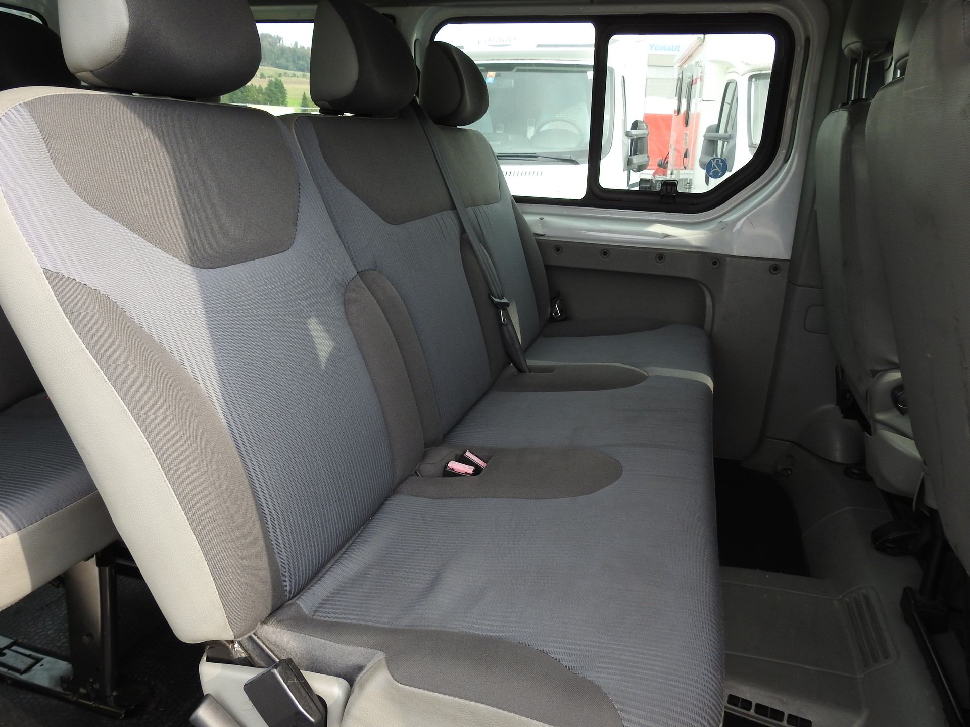 OPEL Vivaro 2.0 CDTI 2.7t L1H1-image-14