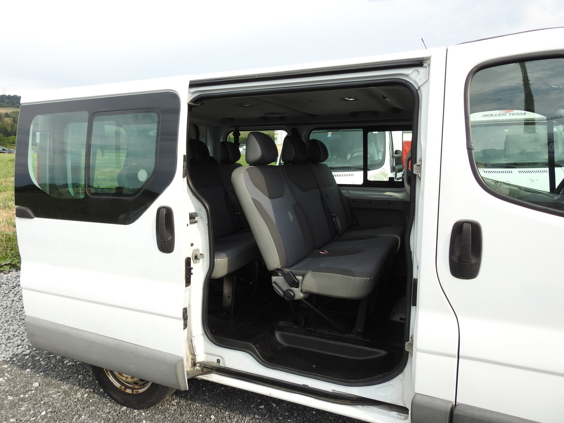OPEL Vivaro 2.0 CDTI 2.7t L1H1-image-13